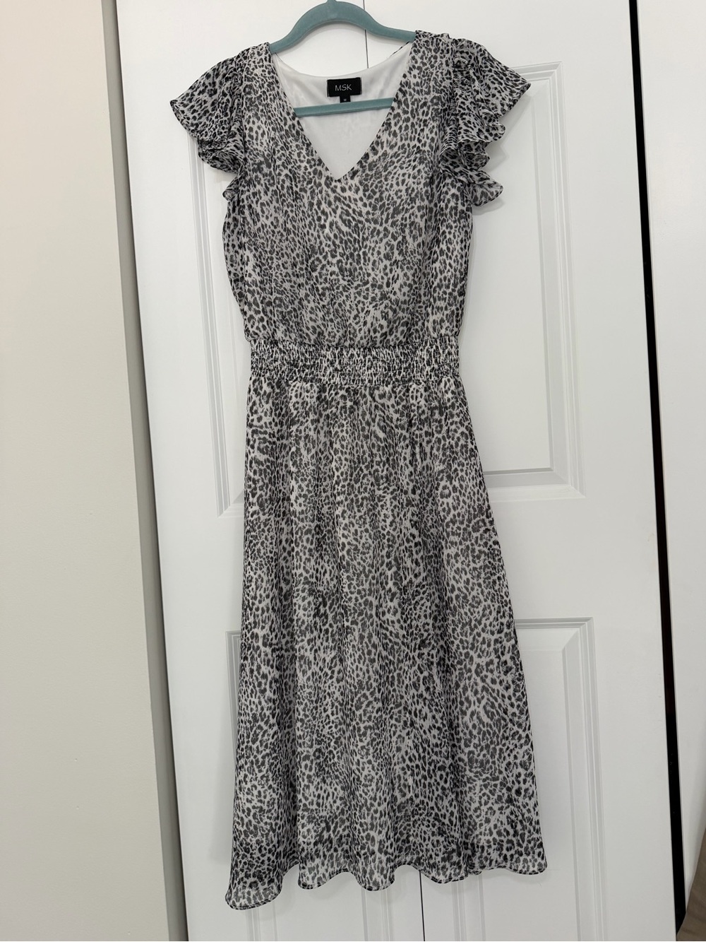 MSK White and Black Leopard-Print Flutter Sleeve Midi Dress